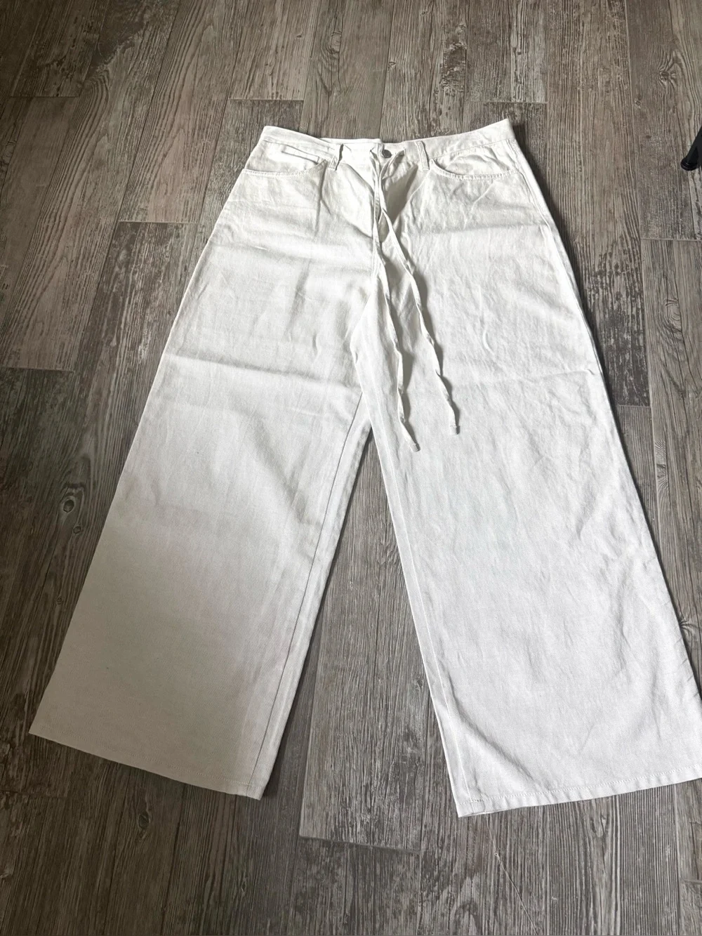 COS relaxed wide